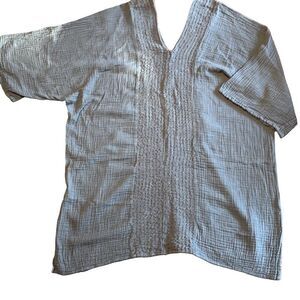 Bohemian lagen look textured crinkle double V-neck neutral tunic OS